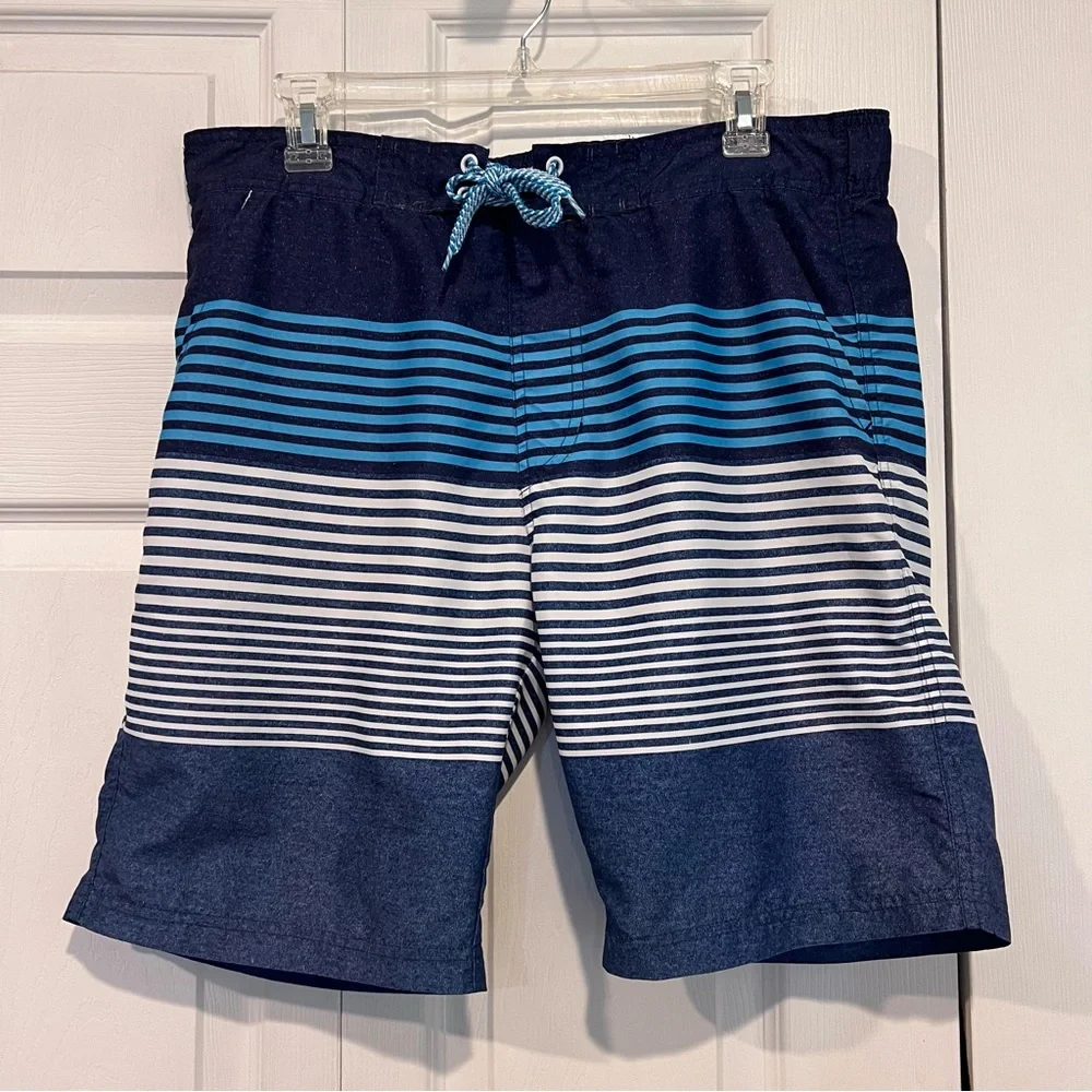 🩷 Cedarwood State Blue & White Men’s Swimsuit Bathing Suit Trunks - Small